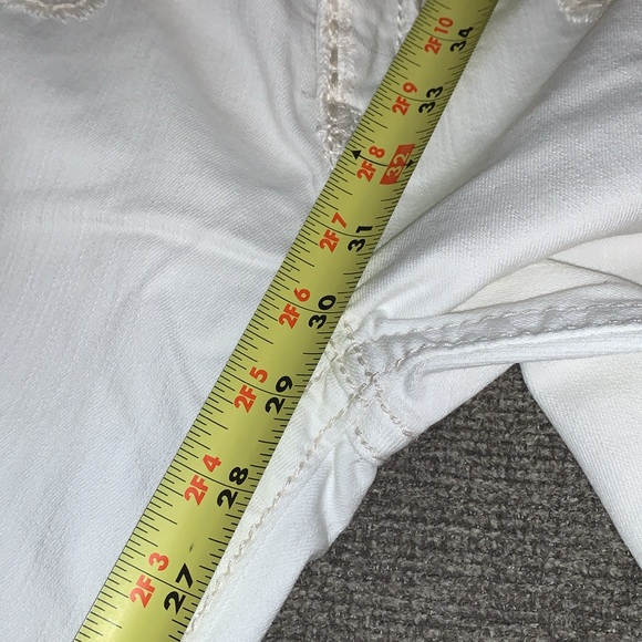 Miss Me Jeans - Picture 10 of 10